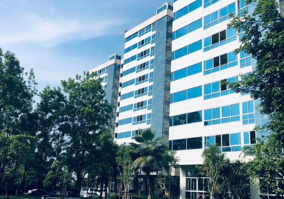 Exterior view of IIHM Bangkok campus, a best hotel management college offering global hospitality education in Southeast Asia.